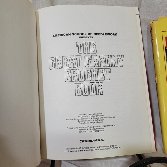 Vintage "The Great Granny Crochet" instructional Hardcover Book - Picture 8 of 14